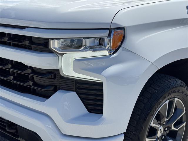 used 2022 Chevrolet Silverado 1500 car, priced at $39,125