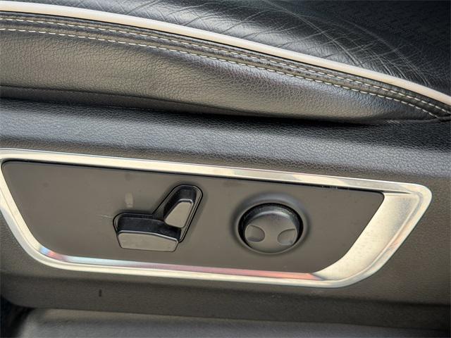 used 2025 Ram 1500 car, priced at $41,153