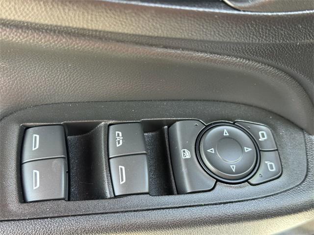 used 2022 Chevrolet Equinox car, priced at $28,990