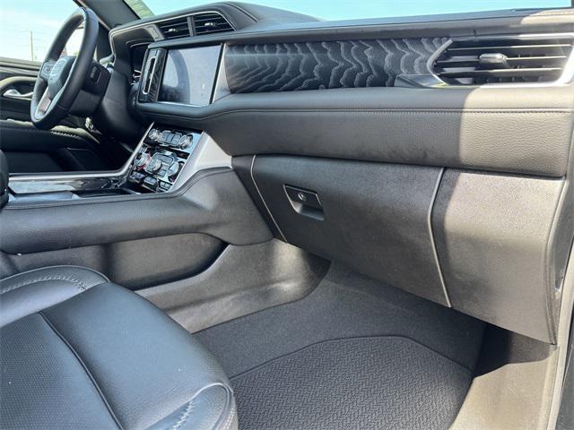used 2024 GMC Yukon XL car, priced at $79,999