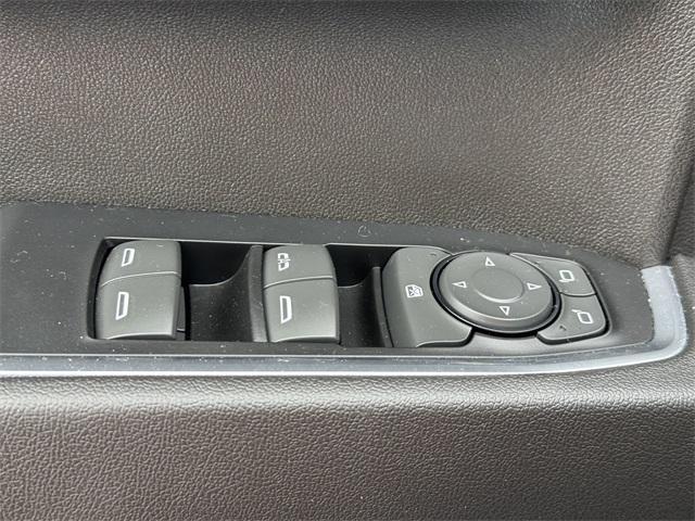 used 2022 Chevrolet Silverado 1500 car, priced at $32,649