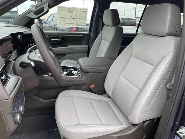 new 2025 Chevrolet Tahoe car, priced at $62,020