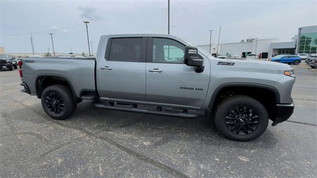 new 2025 Chevrolet Silverado 3500 car, priced at $65,750