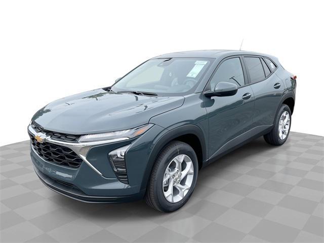 new 2025 Chevrolet Trax car, priced at $23,375