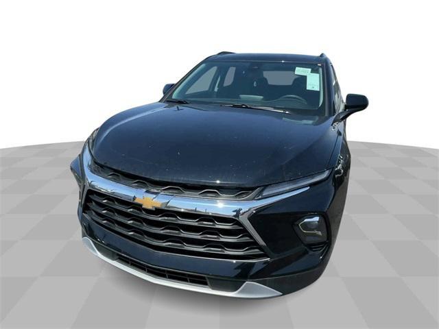 new 2025 Chevrolet Blazer car, priced at $37,785
