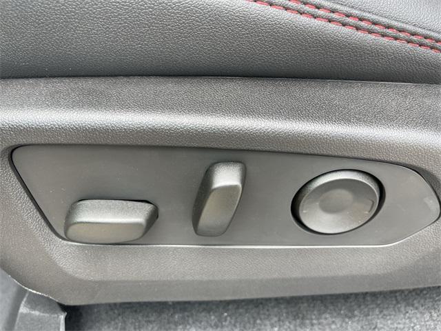 new 2025 Chevrolet Colorado car, priced at $51,655