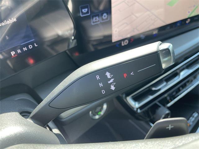 new 2025 Chevrolet Traverse car, priced at $43,255