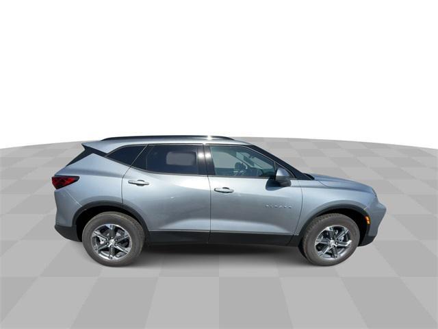 new 2025 Chevrolet Blazer car, priced at $37,085