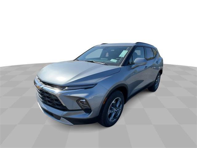 new 2025 Chevrolet Blazer car, priced at $37,085