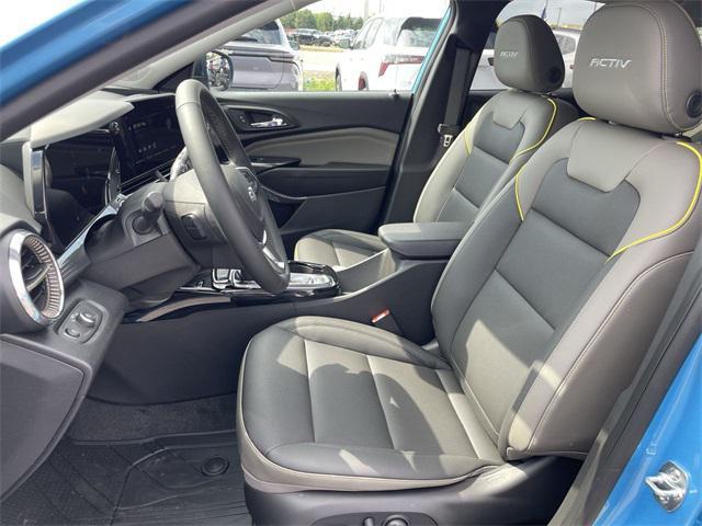 new 2025 Chevrolet Trax car, priced at $27,905