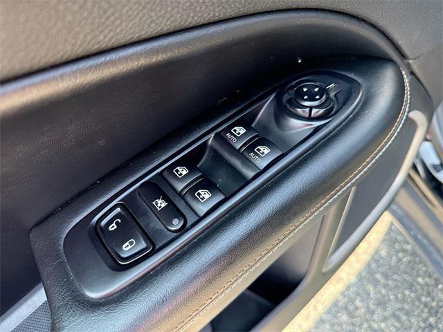used 2019 Jeep Compass car, priced at $15,495
