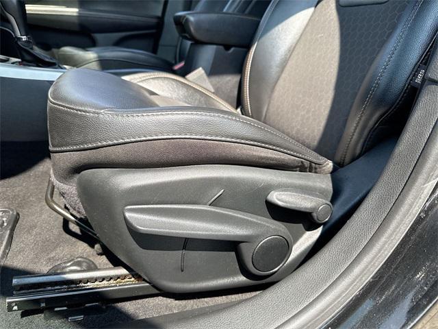 used 2019 Jeep Compass car, priced at $15,495