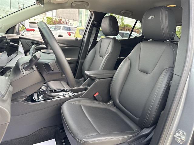used 2024 Buick Encore GX car, priced at $25,490