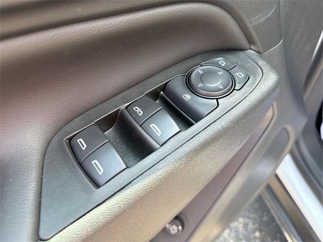 used 2022 Chevrolet Equinox car, priced at $20,995
