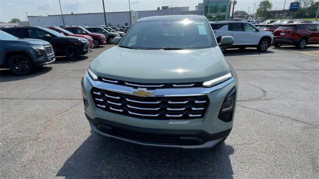 new 2026 Chevrolet Equinox car, priced at $30,290