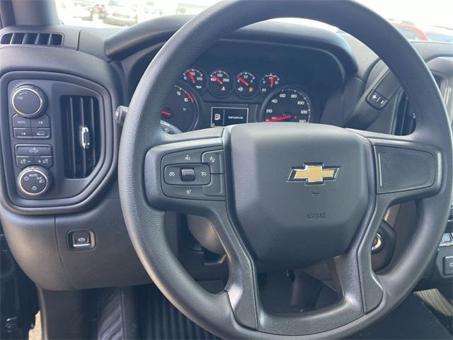 new 2024 Chevrolet Silverado 1500 car, priced at $43,375