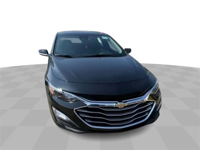 new 2024 Chevrolet Malibu car, priced at $24,740