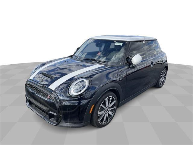 used 2024 MINI Hardtop car, priced at $32,980