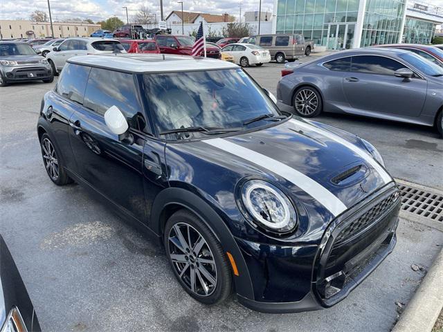 used 2024 MINI Hardtop car, priced at $32,980