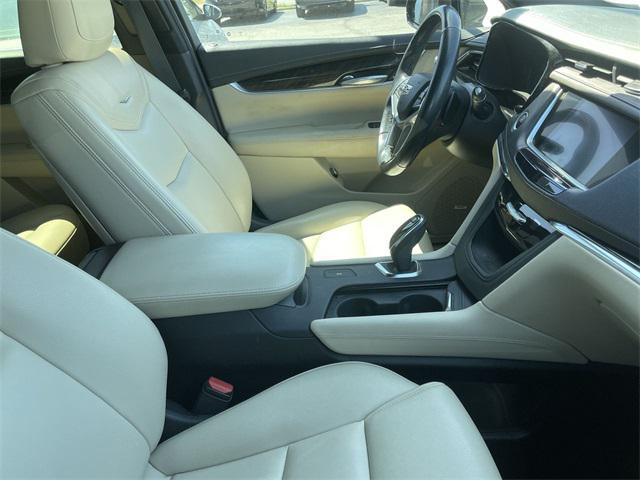 used 2019 Cadillac XT5 car, priced at $20,990