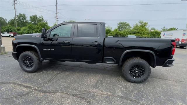 new 2025 Chevrolet Silverado 2500 car, priced at $73,235
