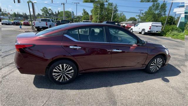 used 2025 Nissan Altima car, priced at $22,492