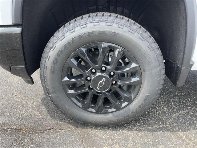 new 2025 Chevrolet Silverado 2500 car, priced at $63,470
