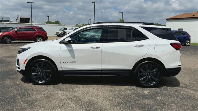 used 2022 Chevrolet Equinox car, priced at $25,490
