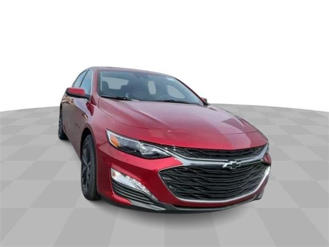 new 2025 Chevrolet Malibu car, priced at $30,310