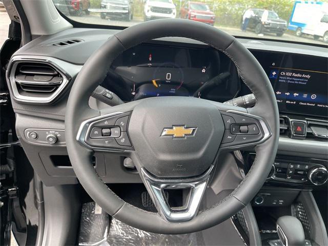 new 2025 Chevrolet TrailBlazer car, priced at $27,095