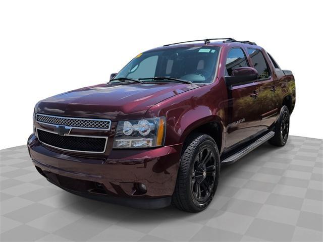 used 2008 Chevrolet Avalanche car, priced at $8,980