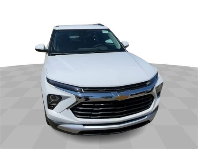 new 2025 Chevrolet TrailBlazer car, priced at $24,095