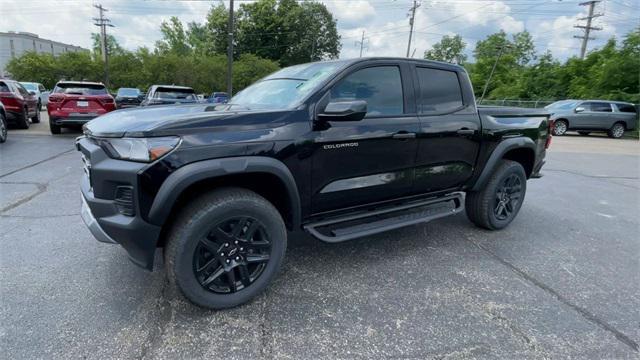 new 2025 Chevrolet Colorado car, priced at $45,360