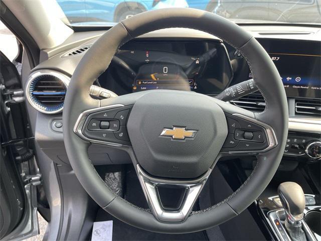 new 2025 Chevrolet Trax car, priced at $25,380