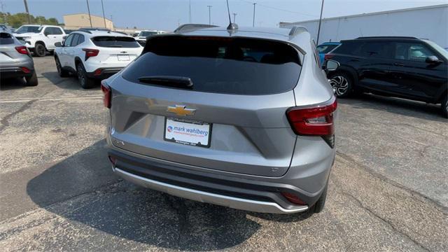 new 2025 Chevrolet Trax car, priced at $25,380