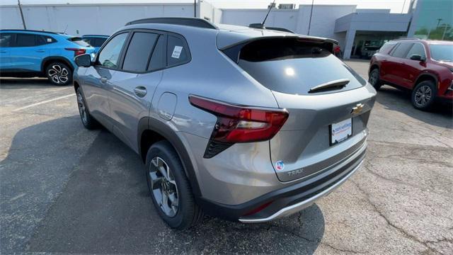 new 2025 Chevrolet Trax car, priced at $25,380