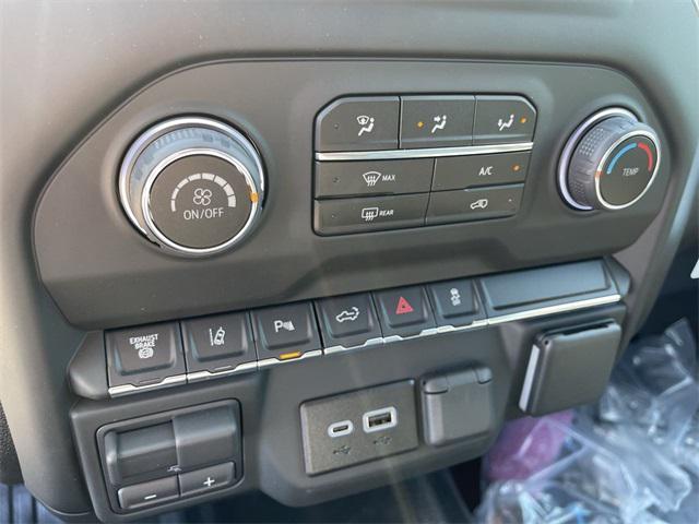 new 2025 Chevrolet Silverado 3500 car, priced at $72,130
