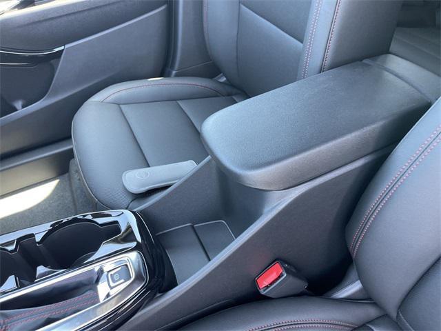 new 2025 Chevrolet Trax car, priced at $27,940
