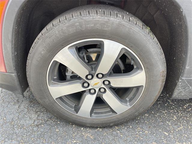 used 2023 Chevrolet Traverse car, priced at $32,980