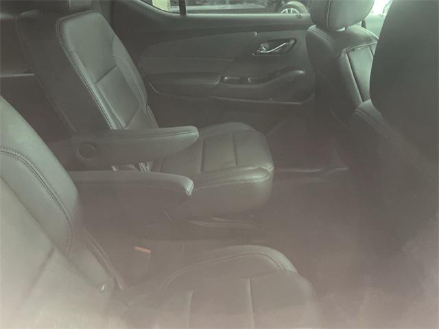 used 2023 Chevrolet Traverse car, priced at $32,980
