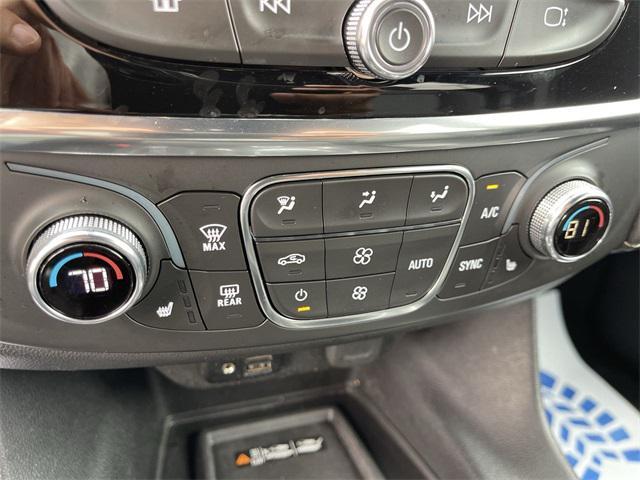 used 2023 Chevrolet Traverse car, priced at $32,980