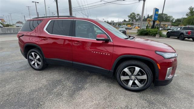used 2023 Chevrolet Traverse car, priced at $32,980