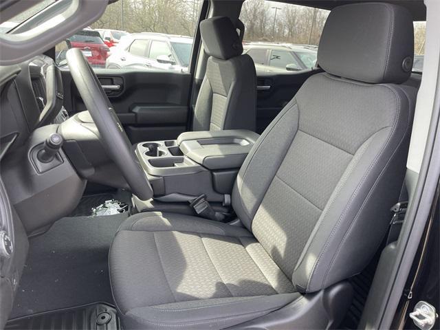 new 2025 Chevrolet Silverado 1500 car, priced at $46,870