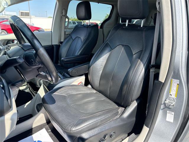 used 2020 Chrysler Pacifica car, priced at $18,995