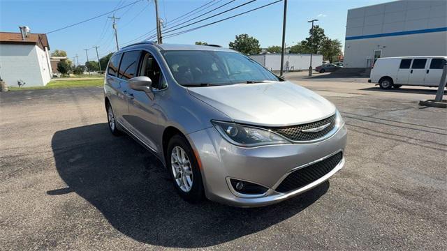 used 2020 Chrysler Pacifica car, priced at $18,995