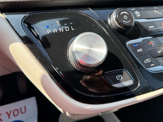 used 2020 Chrysler Pacifica car, priced at $18,995