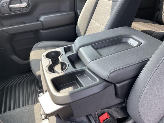 new 2024 Chevrolet Silverado 1500 car, priced at $40,830