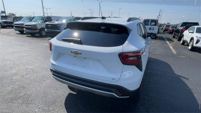 new 2025 Chevrolet Trax car, priced at $25,380