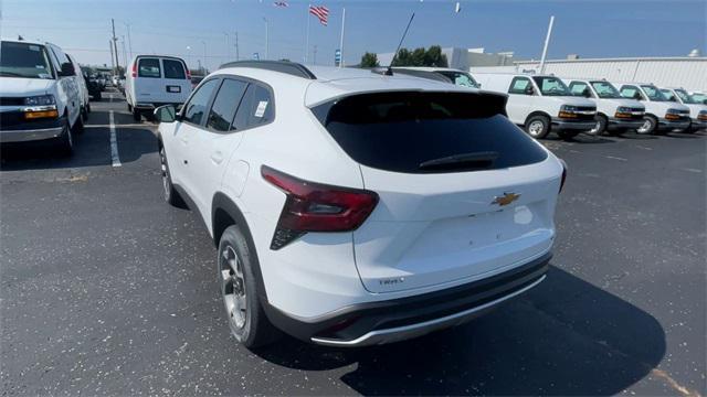new 2025 Chevrolet Trax car, priced at $25,380