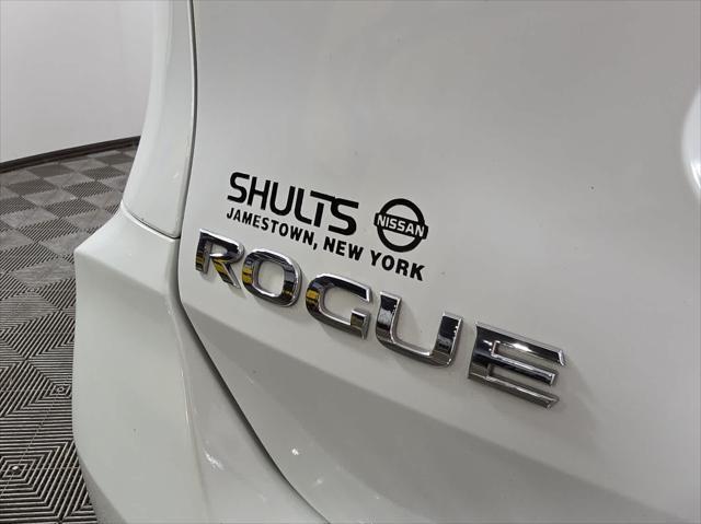 used 2018 Nissan Rogue car, priced at $17,500